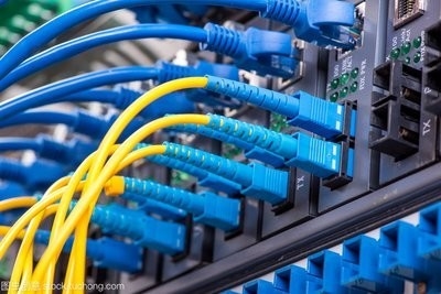 Sistema CATV SC/UPC SX DX Adaptador de modo único con brida y pérdida de inserción de 0,2 dB