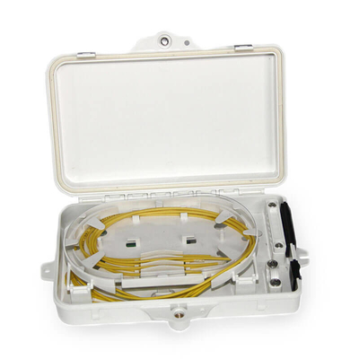 IP55 Caja de distribución de fibra óptica a prueba de agua para red FTTx al aire libre con características de sujeción y fijación