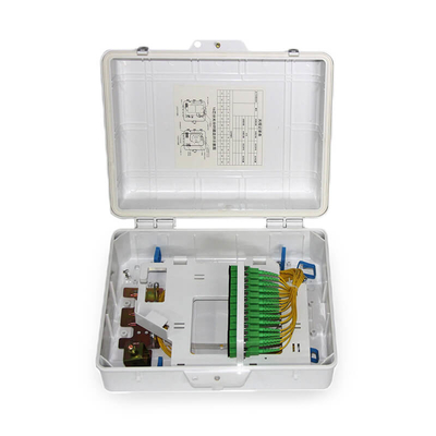Caja de distribución de fibra óptica blanca 24 SC Adaptadores interiores para montaje en pared