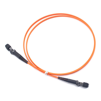 OM1 MM Cordón de parche de fibra óptica para la transmisión de datos a corta distancia en redes industriales