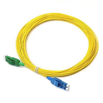 Cordón de parche de fibra óptica versátil LC APC a LC UPC SM Uniboot G652D para transmisión de datos de alta velocidad