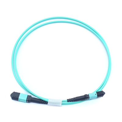 Cordón de parche de fibra óptica flexible y duradero con conector MPO para aplicaciones de red versátiles