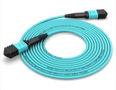 OM3 Cable de fibra Mpo a Mpo Centro de datos en interiores Cordón impermeable de parche Mtp