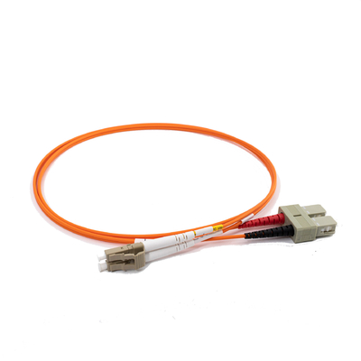 FTTH Duplex FC APC a FC UPC SM Cordón de parche de fibra óptica para y 1000 tiempos de conexión