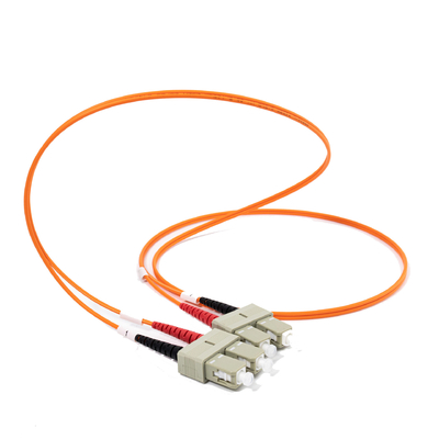 2.0mm Cables de parche de fibra óptica multimodo Duplex SC UPC a SC UPC 10 metros