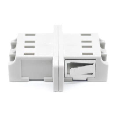 Prueba de carga ≥ 70 N y pérdida de inserción 0,2 dB Adaptador dúplex de fibra óptica LC/PC con brida