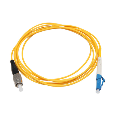 Cable de parche de chaqueta amarilla LC UPC a FC UPC Simplex de modo único G657A1 LSZH 2.0 mm
