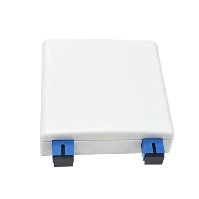 86*86mm Pared montada en la placa frontal 2 puertos con la caja de terminación de fibra óptica de adaptador SC/UPC