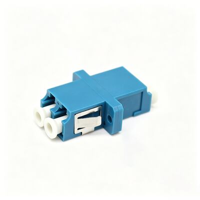 Adaptador de Fibra Óptica Duplex LC con Brida